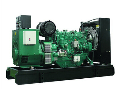 通山上柴200kw大型柴油二手发电机组